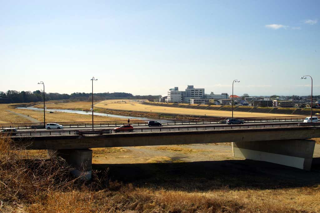 ���R�s�����EX�����ӁA�Q�O�Q�U