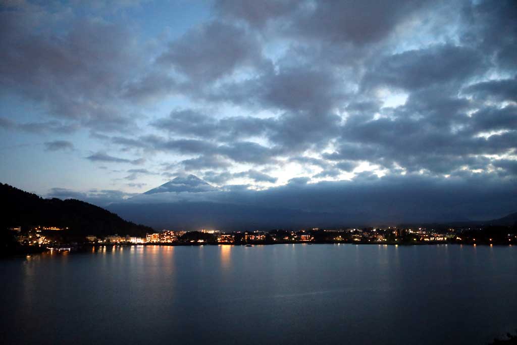 河口湖 富士山 初秋