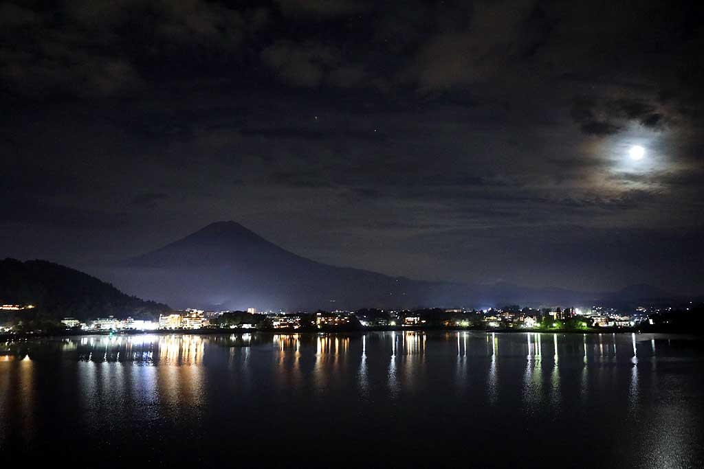 河口湖 富士山 初秋