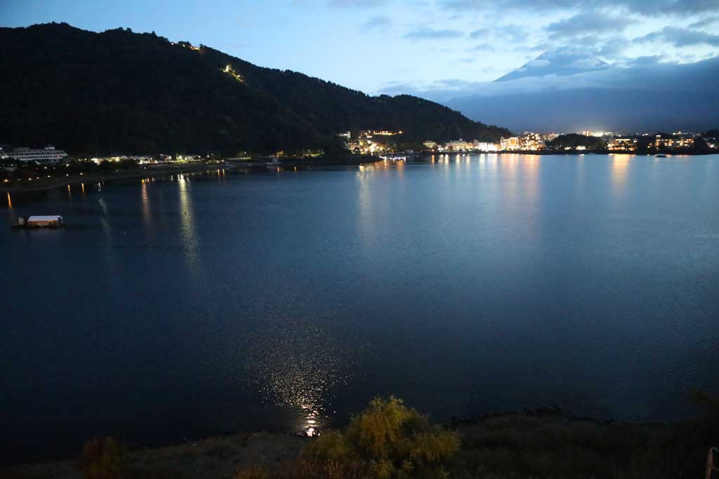 河口湖 富士山 初秋