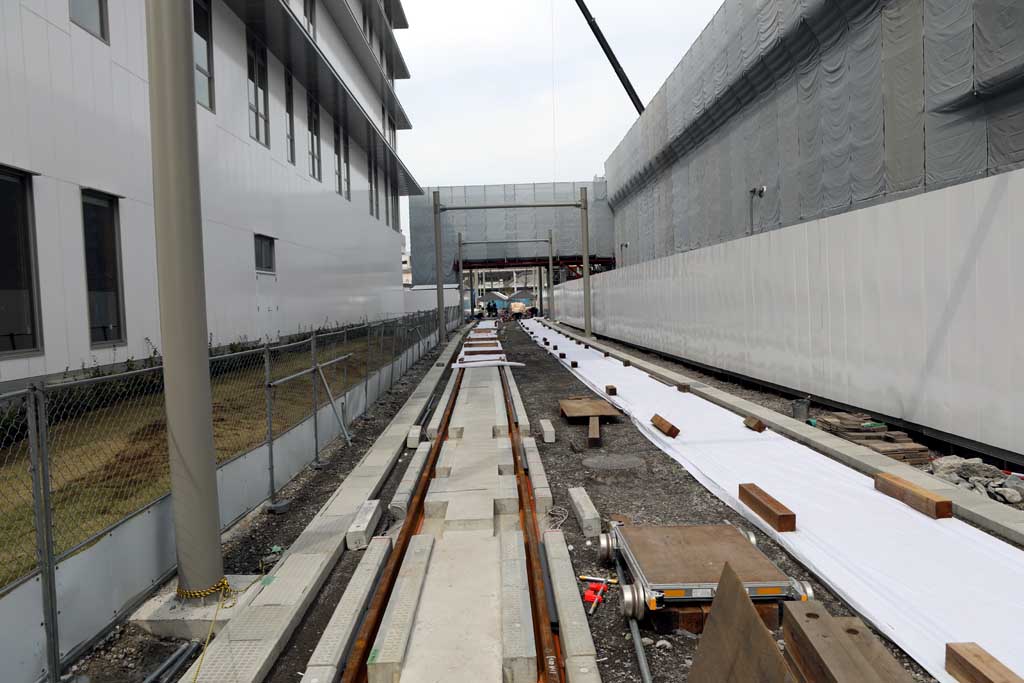 �H������LRT�@�Q�O�Q�Q�N