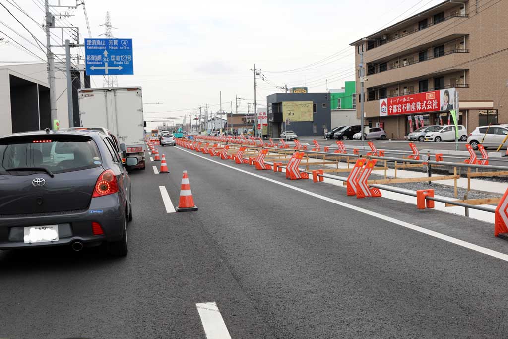 �H������LRT�@�Q�O�Q�Q�N