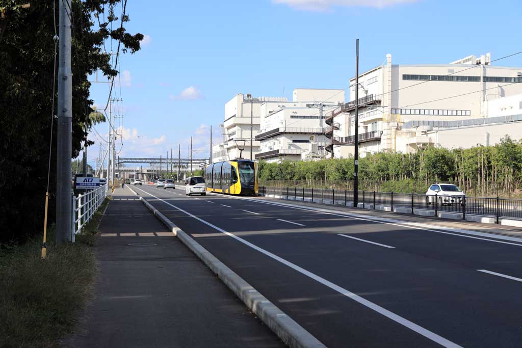 �^�s���̂k�q�s�@�Q�O�Q�R